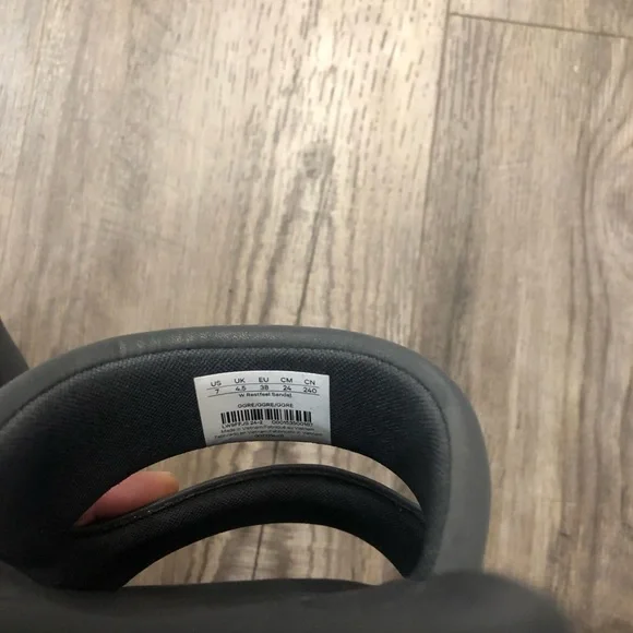 lululemon athletica Black restfeel Sandals - Picture 8 of 8